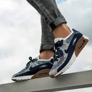 NEW!! Rare Nike Air Max 90 Ultra 2.0 Flyknit